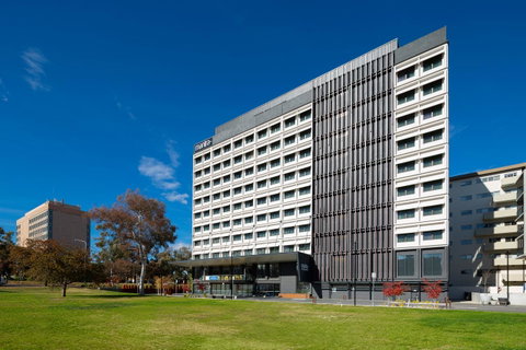 Mantra MacArthur Hotel - Accommodation Cairns 8