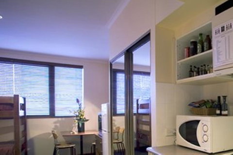 Madison Capital Executive Apartments - Accommodation Cairns 3