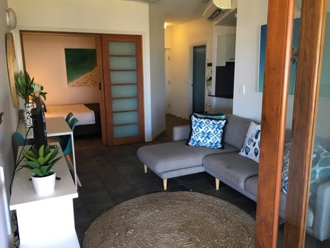 Lennox Holiday Apartments - Accommodation Cairns 20