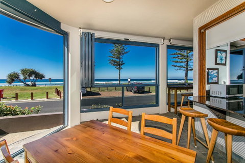 Lennox Holiday Apartments - Accommodation Cairns 34