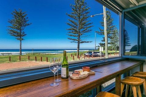 Lennox Holiday Apartments - Accommodation Cairns 37