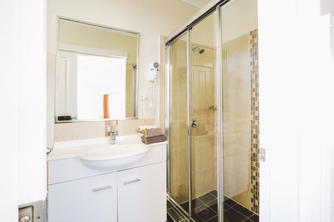 Boulevard Motel - Accommodation Cairns 2