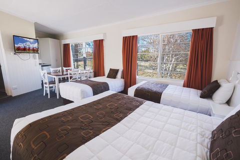 Boulevard Motel - Accommodation Cairns 0