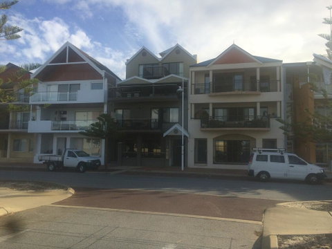 Breakwater Short Stay - Accommodation Cairns 0