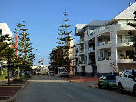 Breakwater Short Stay - Accommodation Cairns 2