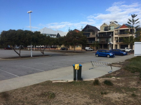 Breakwater Short Stay - Accommodation Cairns 1