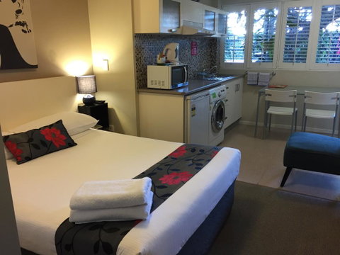 Brisbane Street Studios - Accommodation Cairns 3