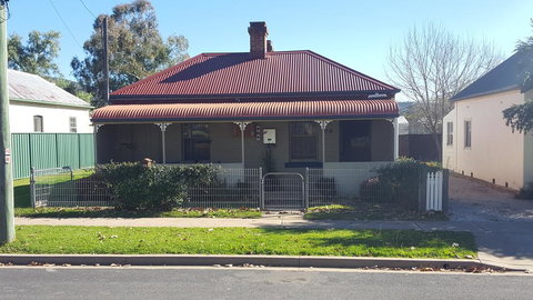 Browncoat Cottage Mudgee - Accommodation Cairns 0