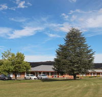 Bushman's Motor Inn - Accommodation Cairns