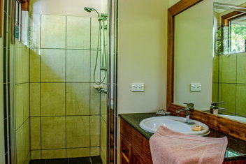 Cairns Homestead: A Peaceful Getaway with Accommodation Cairns