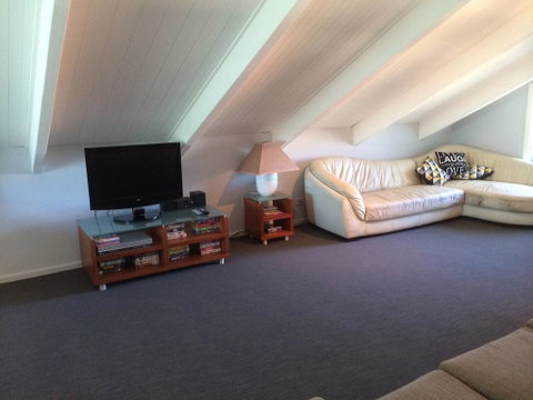 Callala Beach Shack - Pet Friendly - Accommodation Cairns 0