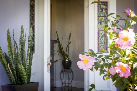 Camellia Cottage - Accommodation Cairns 3