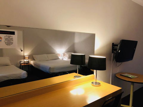 Campbelltown Colonial Motor Inn - Accommodation Cairns 1
