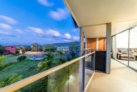 Candlelight - Airlie Beach - Accommodation Cairns 2