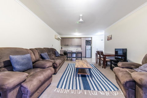 Candlelight - Airlie Beach - Accommodation Cairns 0