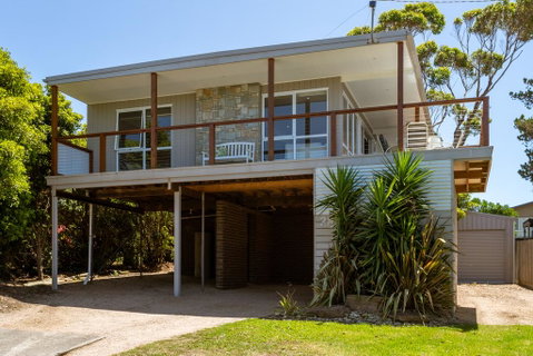 Cape Views - Accommodation Cairns 0