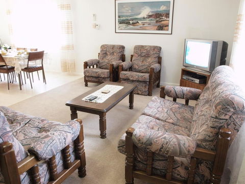 Capon Cottage - Accommodation Cairns 3