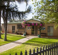 Capricorn Holiday Park - Accommodation Cairns