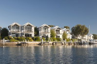 Captains Cove Resort