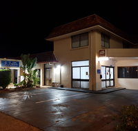 Caravilla Motor Inn - Accommodation Cairns