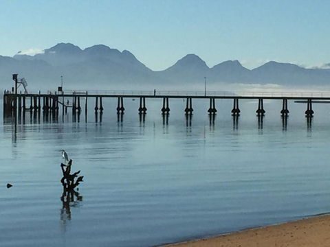 Cardwell Beachfront Motel - Accommodation Cairns 3