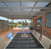 Carefree on Cormorant - Accommodation Cairns