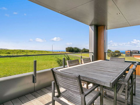 Cayley - Accommodation Cairns 2