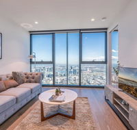 CBD Spectacular View 2 Bedroom Apt Victoria One - Accommodation Cairns