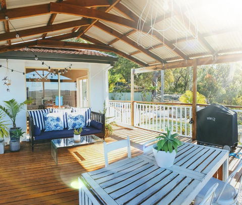 Central Coast Getaway 4B Family Holiday Home - Accommodation Cairns 3