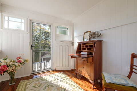 Central Cottage - Accommodation Cairns 3
