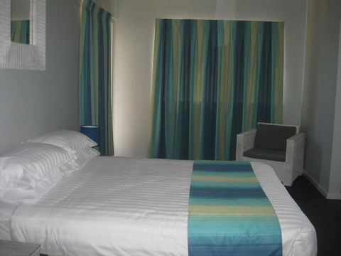 Centrebreak Beach Stay - Accommodation Cairns 1