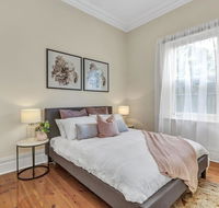 Character Home - Easy Tram to City - Accommodation Cairns