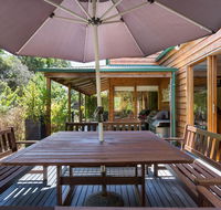 Charming Cottage on Gulls - native location - Accommodation Cairns