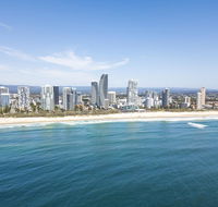 CHELSEA BY THE SEA - 2 BED APART - WALK TO BEACH - Accommodation Cairns