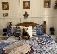 Cherry Blossom Cottage - Accommodation Cairns