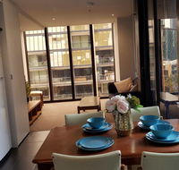 City apartment with river view - Accommodation Cairns