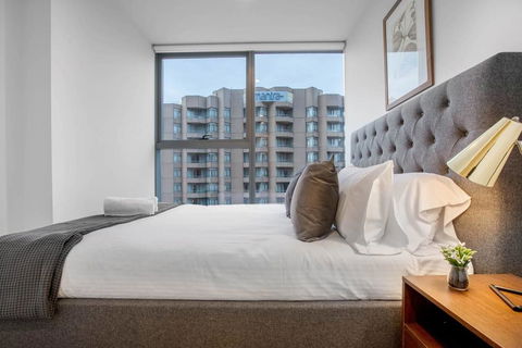 City Living@Best Location With 2 Beds In Melbourne - Accommodation Cairns 2