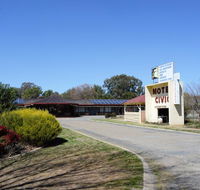 Civic Motor Inn - Accommodation Cairns