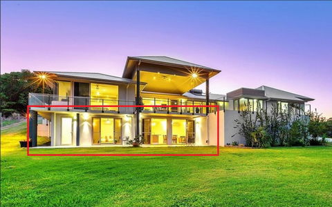 Club Valdy - Accommodation Cairns 0