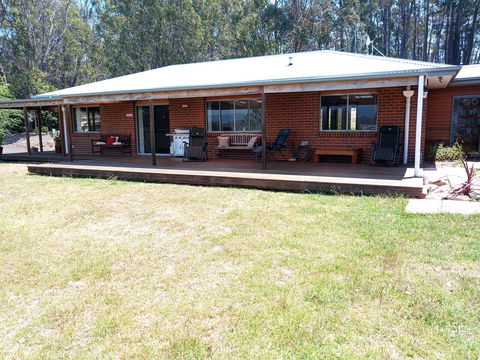 Coast & Country - Accommodation Cairns 1