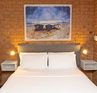 Coast Inn Motel - Accommodation Cairns