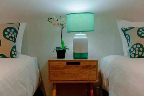 Collins Street Apartments - Accommodation Cairns 2