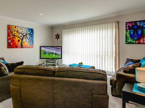 Colonnades - Accommodation Cairns 2