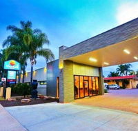 Comfort Inn Deakin Palms - Accommodation Cairns
