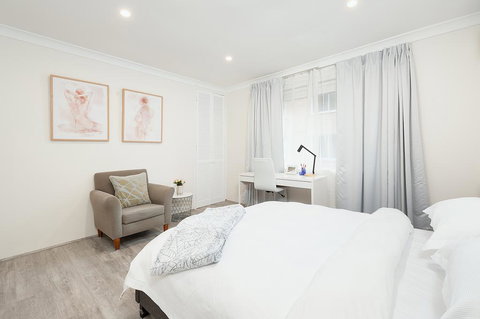 Comfy & Convenient @ Homebush West 300 Steps Train - Accommodation Cairns 3