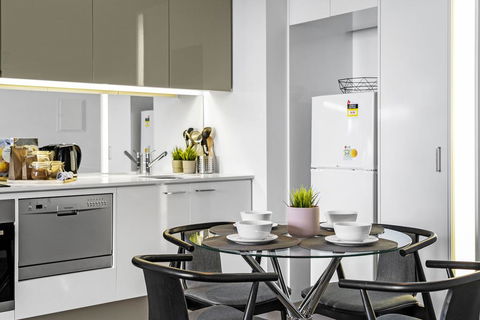 Complete Host Hudson Apartments - Accommodation Cairns 3