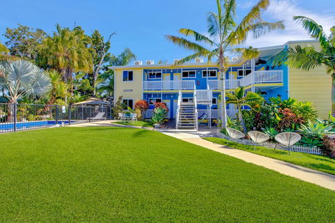 Coral Inn Boutique Hotel - Accommodation Cairns 2