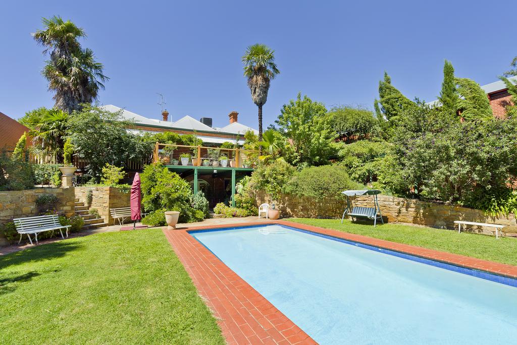 Bealiba VIC Accommodation Cairns