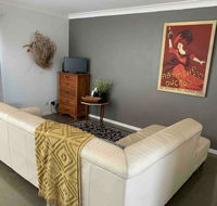 Cosy 1 Bedroom Unit With Views Of The City - Accommodation Cairns