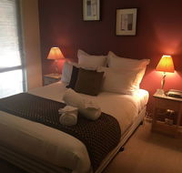 Cottage 1 Relax and Self Isolate in With Hot Tub - Accommodation Cairns